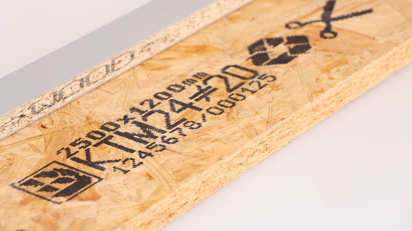 Znakowanie drewna i powierzchni drewnopodobnych. - znakowanie drewna galeria probek DP 0005 IMG 4840 min