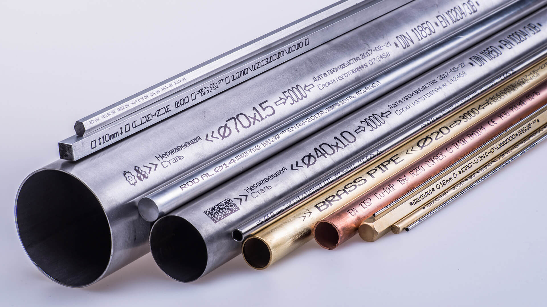 EBS-6900 - EBS Ink-Jet Systems Poland Sp. z o.o. EBS-6900 - rozwiazania slider metal 0002 EBS2016 1726