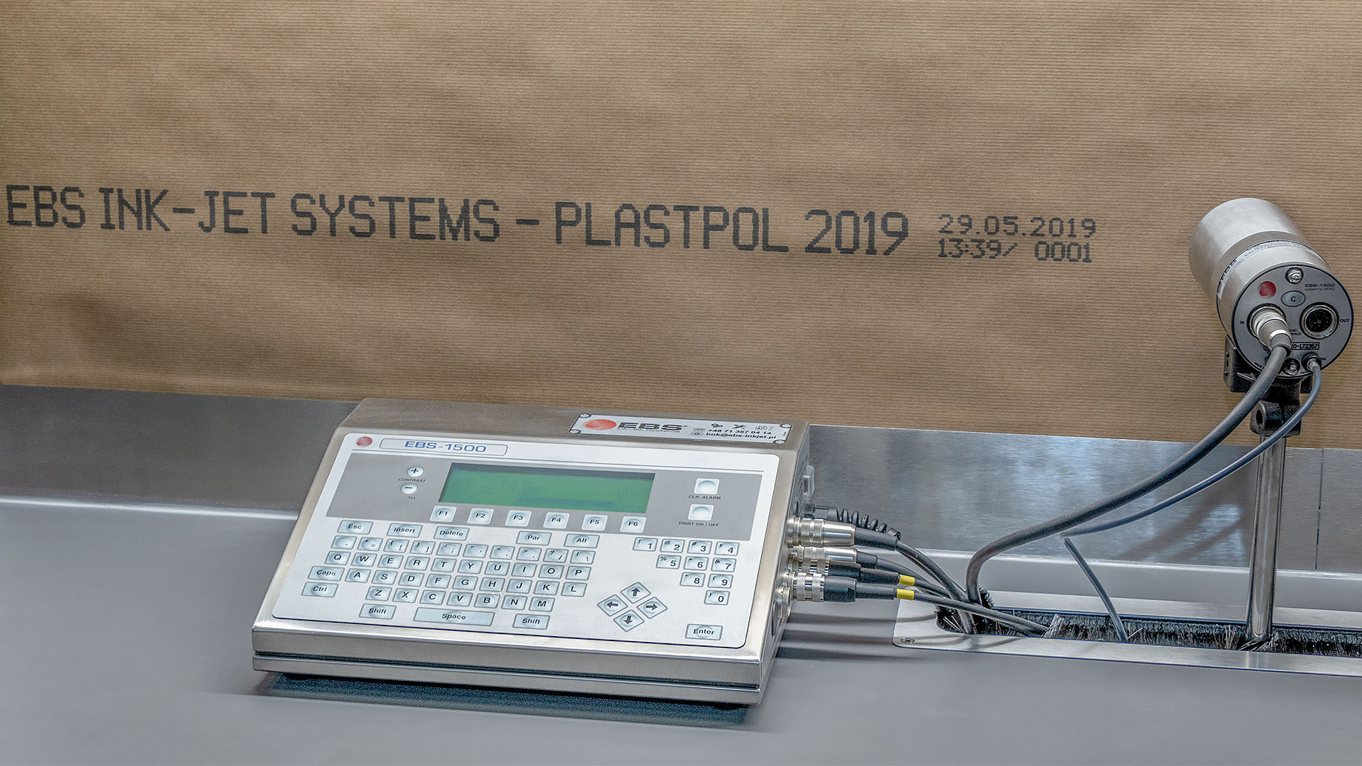 EBS-1500 - EBS Ink-Jet Systems Poland Sp. z o.o. EBS-1500 - DOD EBS 1500 wydruk na papierze plastpol img3076